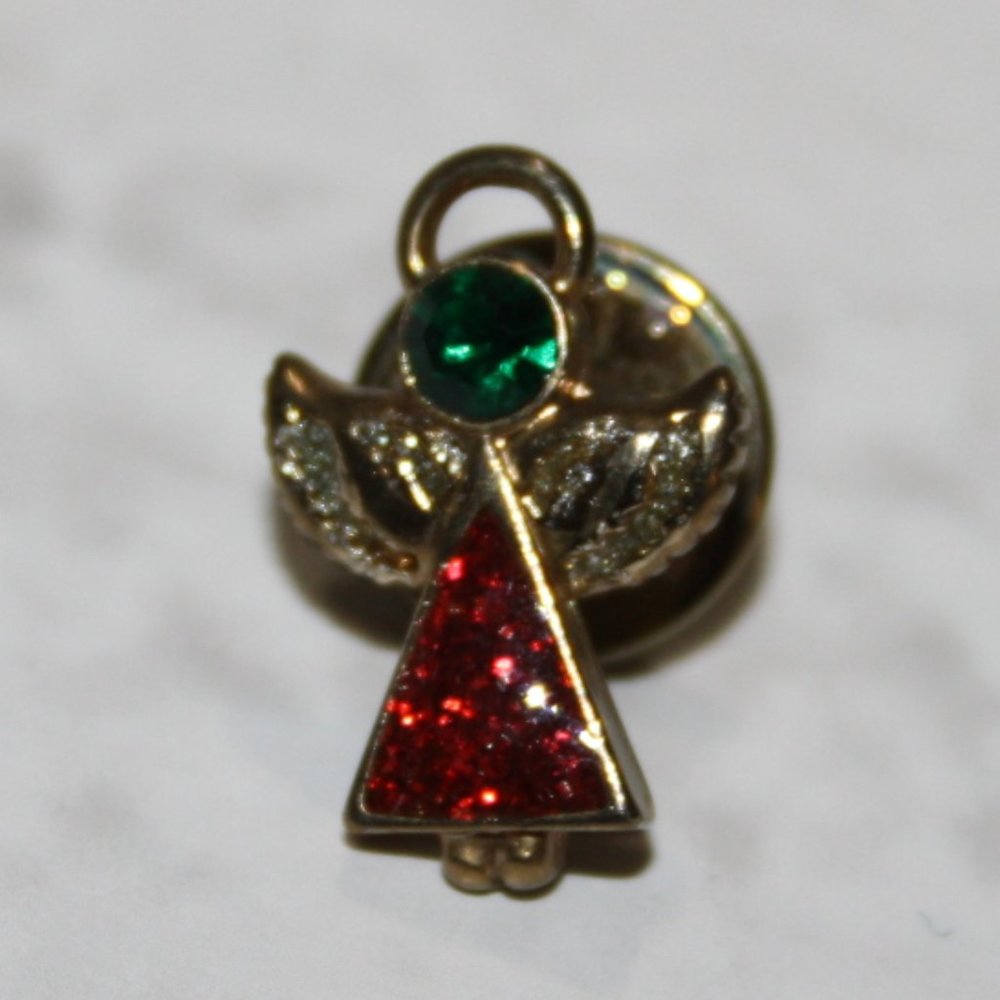 Beautiful vintage gold, red and green Christmas Angel Lapel pin .75"
